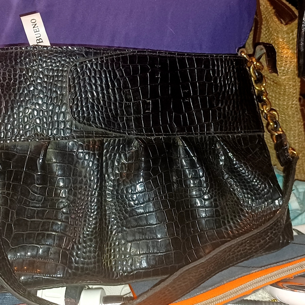 Beuno Handbag